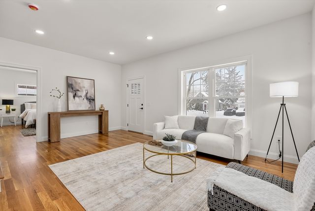 78 Wood Avenue, East Longmeadow, MA 01028