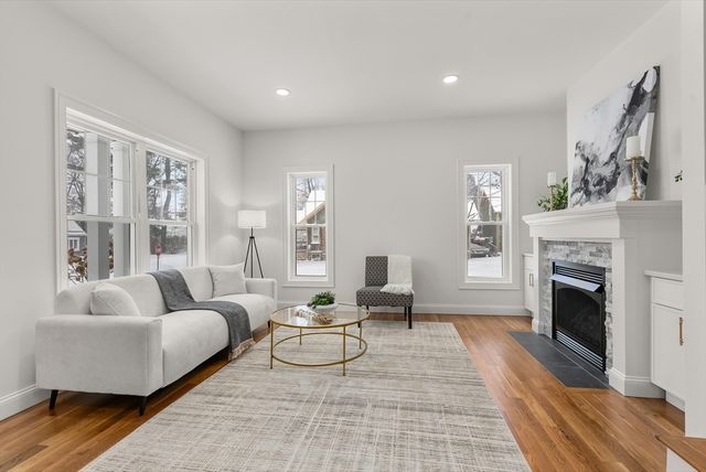 78 Wood Avenue, East Longmeadow, MA 01028