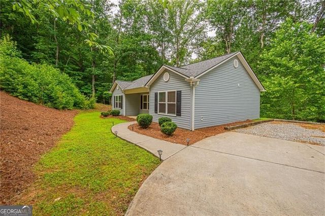 1165 Chesterra Drive, Dahlonega, GA 30533