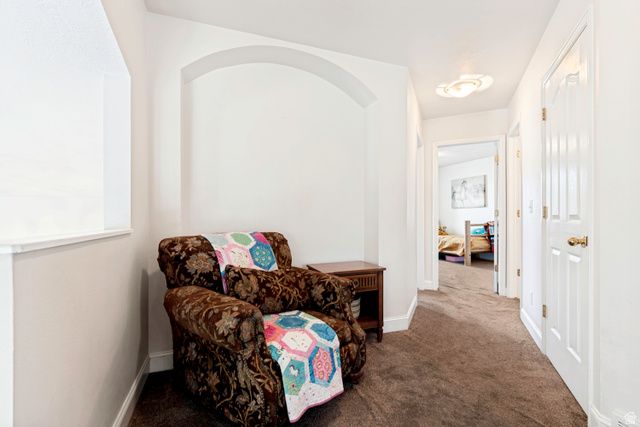 7651 S VILLAGE GLEN DR, West Jordan, UT 84081