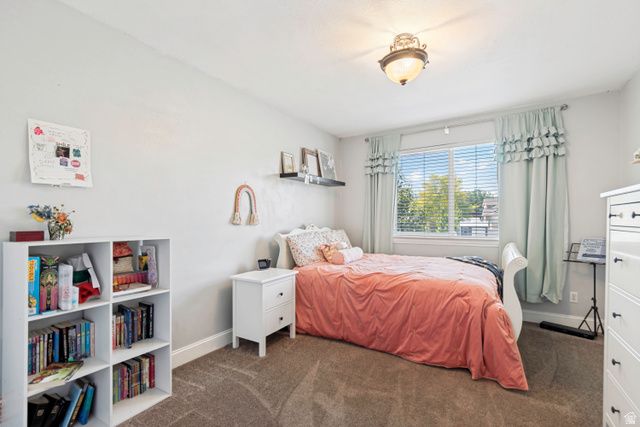 7651 S VILLAGE GLEN DR, West Jordan, UT 84081