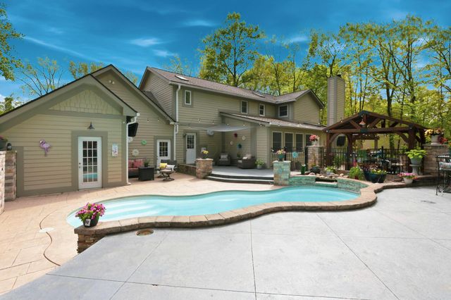 4800 Cascade Drive, Powell, OH 43065