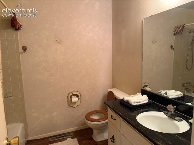 3817 N Midsummer Lane, Colorado Springs, CO 80917