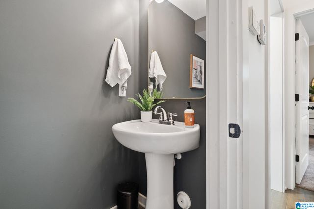 5912 3RD AVENUE S, Birmingham, AL 35212