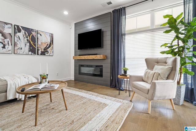 5912 3RD AVENUE S, Birmingham, AL 35212