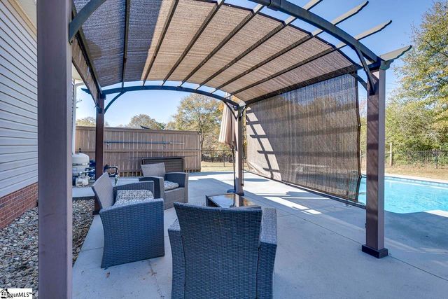 116 Royal Drive, Williamston, SC 29697