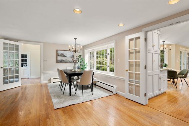 25 Moore Rd, Wayland, MA 01778