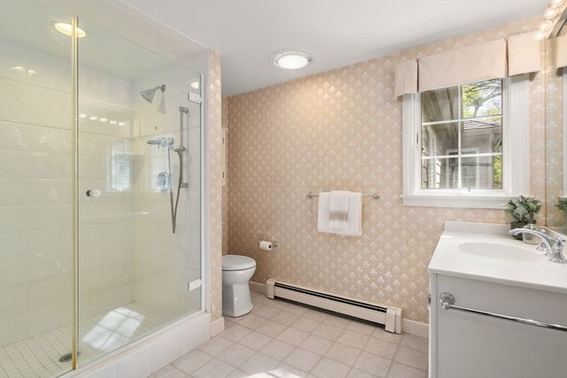 25 Moore Rd, Wayland, MA 01778