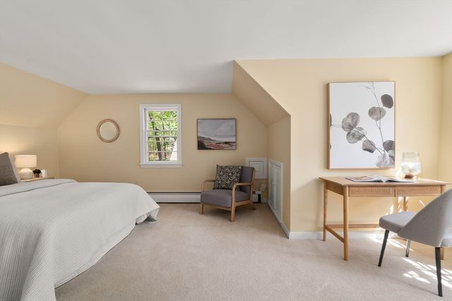 25 Moore Rd, Wayland, MA 01778