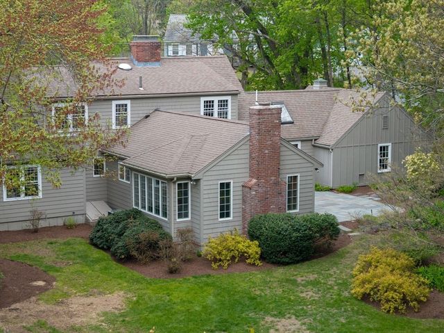 25 Moore Rd, Wayland, MA 01778