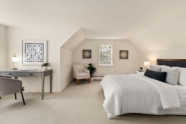 25 Moore Rd, Wayland, MA 01778