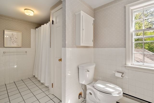 25 Moore Rd, Wayland, MA 01778