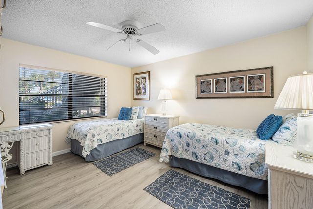 16 WESTGATE Lane 16C, Boynton Beach, FL 33436