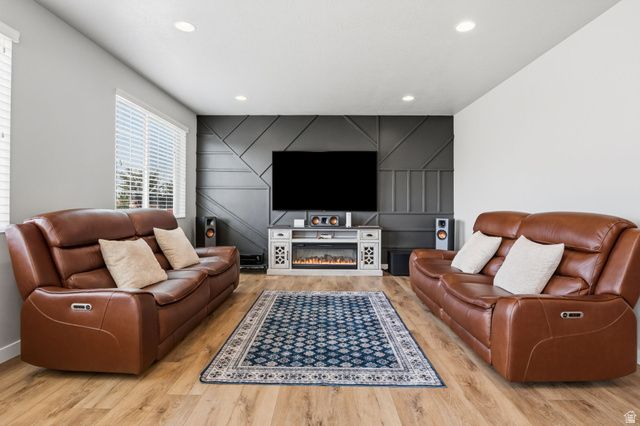 9416 S LEA HEATHER WAY, West Jordan, UT 84081