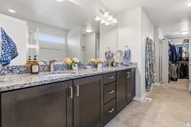 9416 S LEA HEATHER WAY, West Jordan, UT 84081