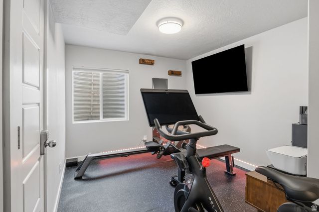 9416 S LEA HEATHER WAY, West Jordan, UT 84081