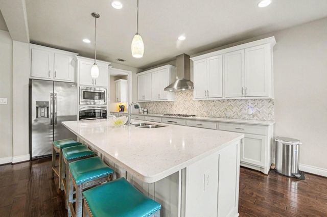 6630 Wharton Street, Houston, TX 77055