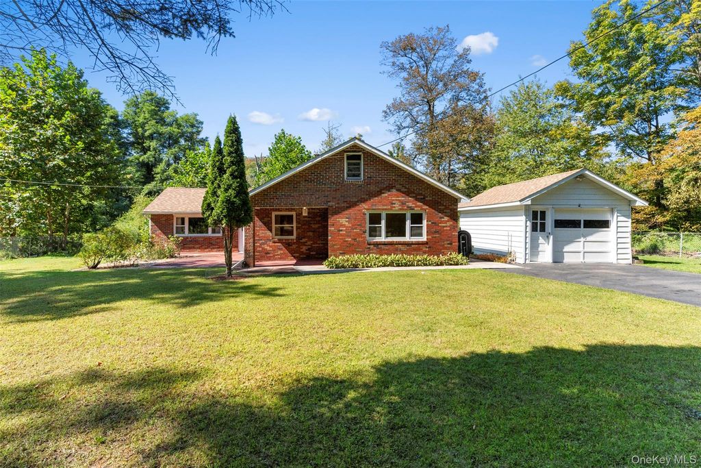 259 Continental Road, Napanoch, NY 12458