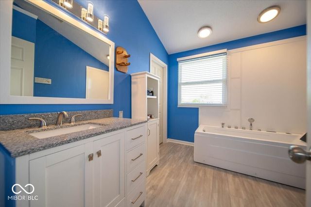 6907 Governors Point Drive, Indianapolis, IN 46217