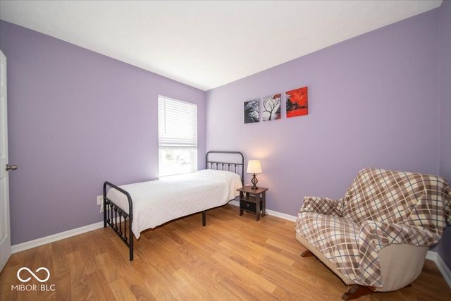 6907 Governors Point Drive, Indianapolis, IN 46217