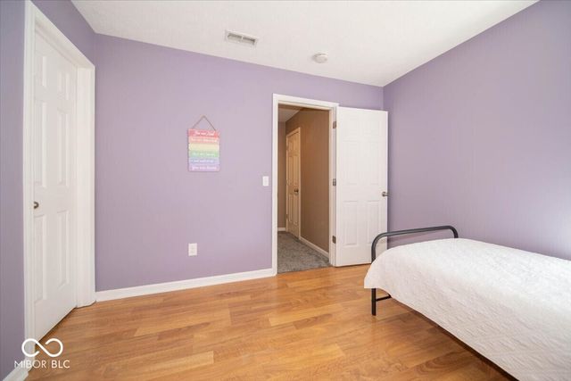 6907 Governors Point Drive, Indianapolis, IN 46217