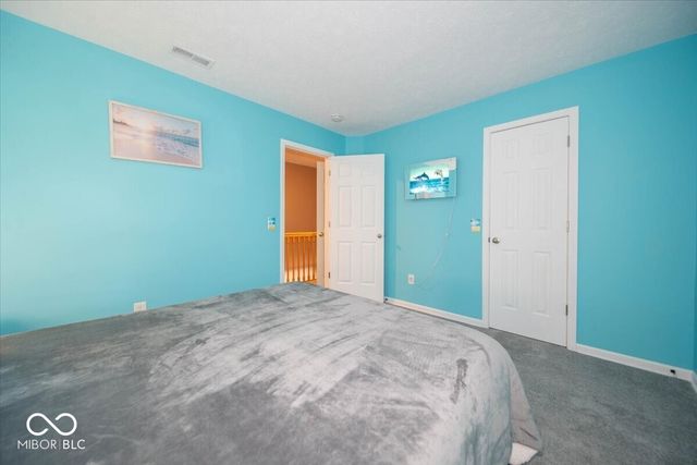 6907 Governors Point Drive, Indianapolis, IN 46217