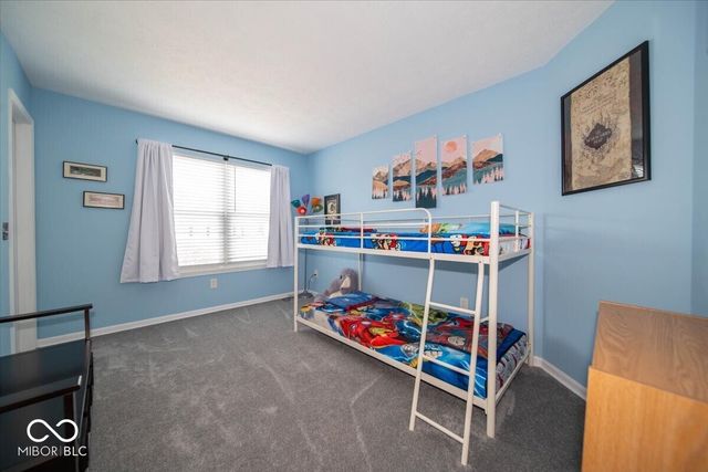 6907 Governors Point Drive, Indianapolis, IN 46217