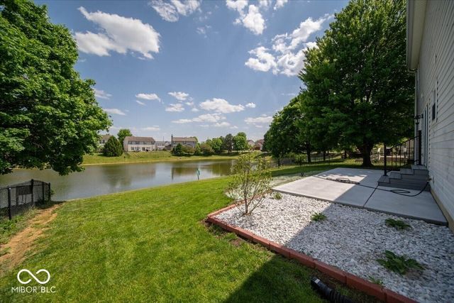 6907 Governors Point Drive, Indianapolis, IN 46217