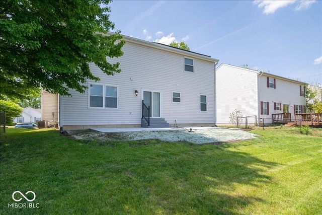 6907 Governors Point Drive, Indianapolis, IN 46217