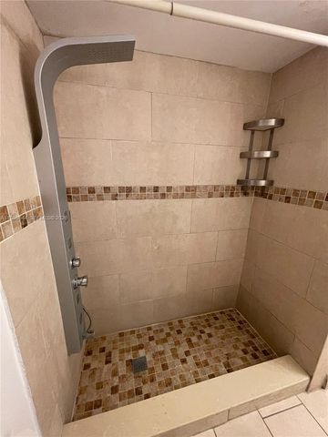 4721 NW 7th St 101-12, Miami, FL 33126