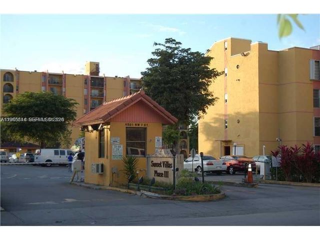 4721 NW 7th St 101-12, Miami, FL 33126