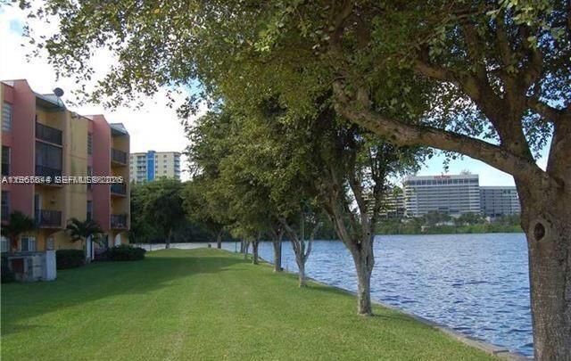 4721 NW 7th St 101-12, Miami, FL 33126