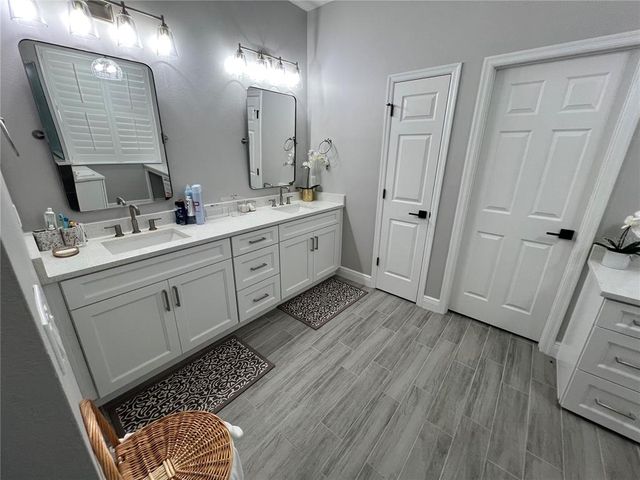 9803 SWEETLEAF STREET, Orlando, FL 32827