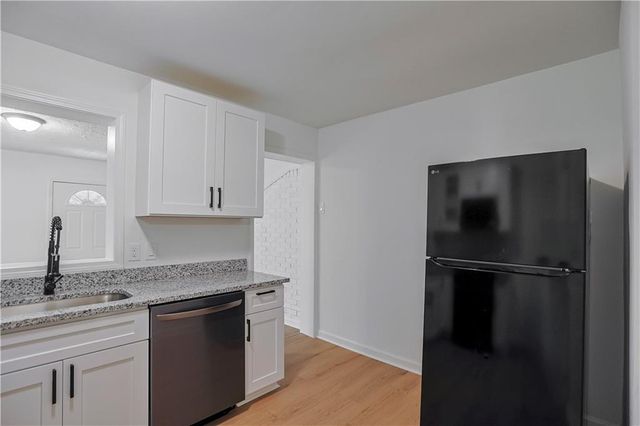 252 Whitworth Drive SW, Atlanta, GA 30331