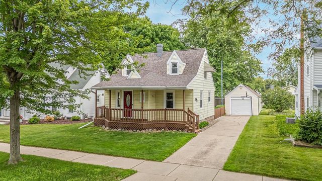 1412 W SPRING STREET, Appleton, WI 54914