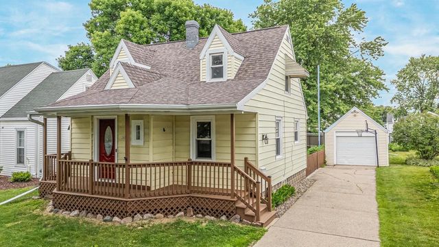 1412 W SPRING STREET, Appleton, WI 54914