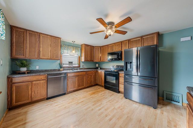 1412 W SPRING STREET, Appleton, WI 54914
