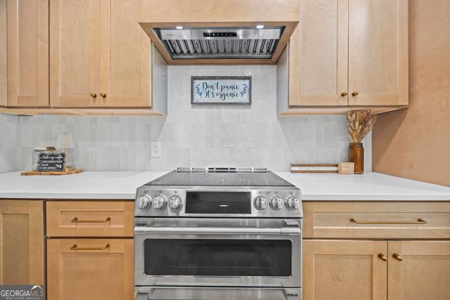 268 Northwoods Drive, Mount Airy, GA 30563