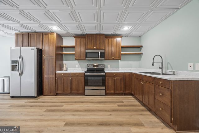 268 Northwoods Drive, Mount Airy, GA 30563