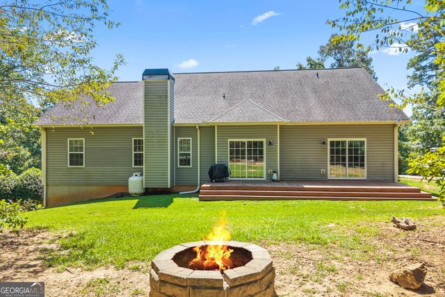 268 Northwoods Drive, Mount Airy, GA 30563