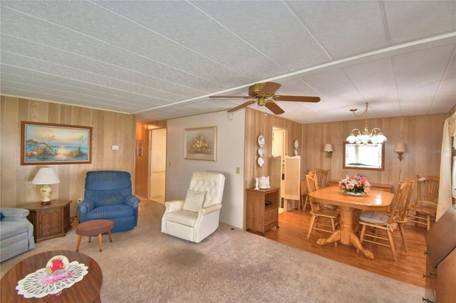 127 PARADISE LANE, Auburndale, FL 33823