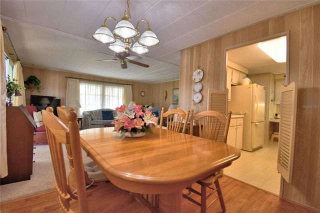 127 PARADISE LANE, Auburndale, FL 33823