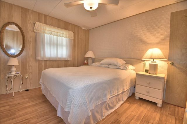 127 PARADISE LANE, Auburndale, FL 33823