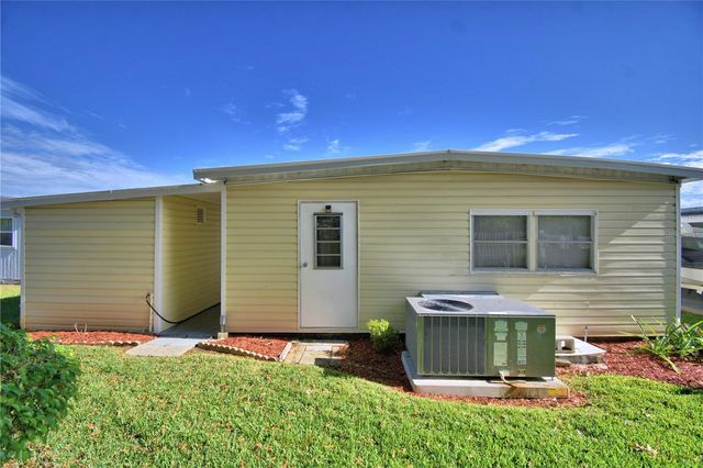 127 PARADISE LANE, Auburndale, FL 33823