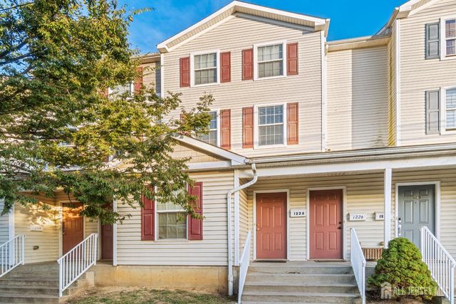 122 Remsen Avenue A, New Brunswick, NJ 08901