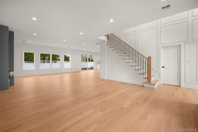 238 North Pine Street, Massapequa, NY 11758
