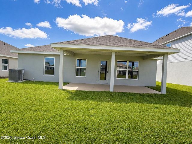 1028 Soleway Avenue NW, Palm Bay, FL 32907