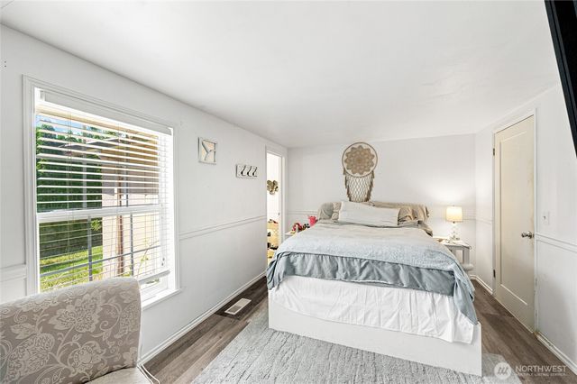 13041 SE 208th Street, Kent, WA 98031