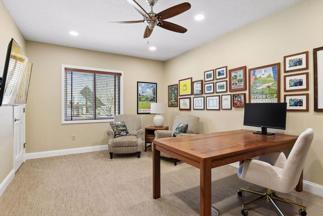 3975 Zanzibar Lane N, Plymouth, MN 55446