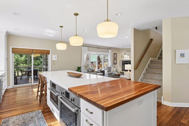 3975 Zanzibar Lane N, Plymouth, MN 55446